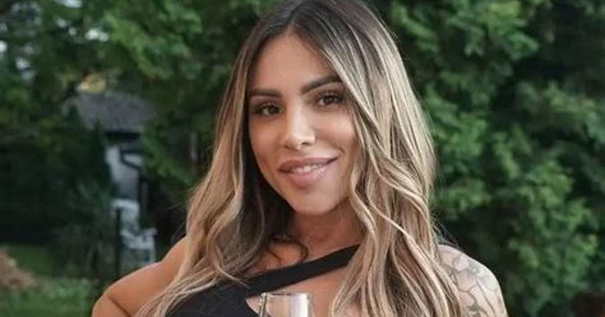 Sandra Afrika Net Worth