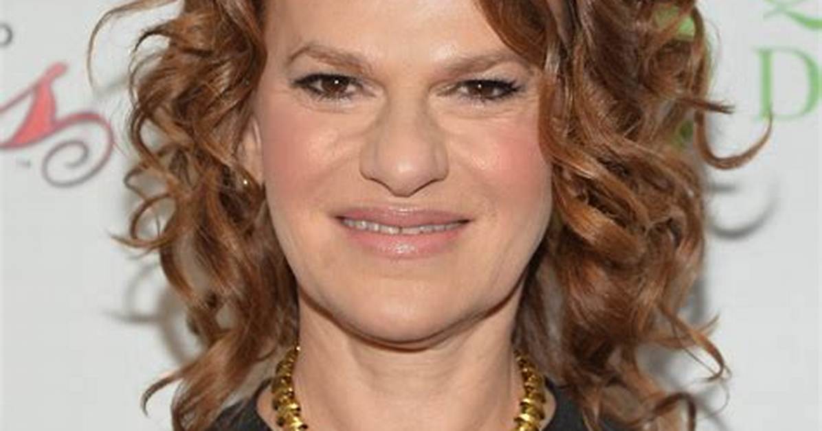 Sandra Bernhard Net Worth
