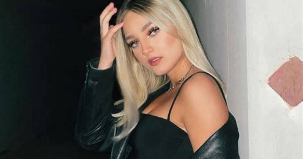 Savanah Moss