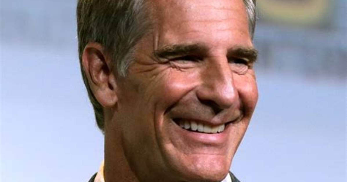 Scott Bakula