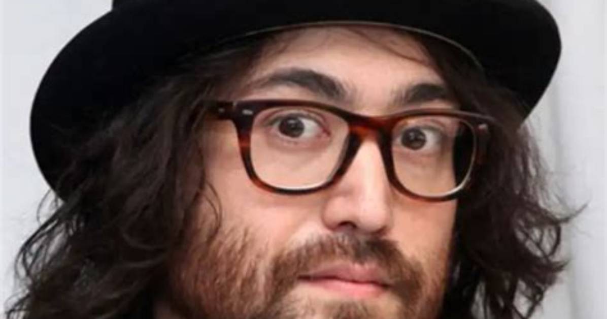 Sean Lennon Height, Weight, Net Worth, Age, Birthday, Wikipedia, Who, Nationality, Biography