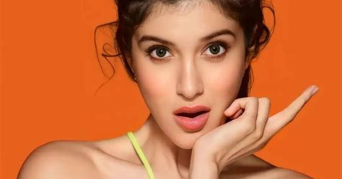 Shanaya Kapoor Net Worth, Height, Age, Affairs, Bio and More