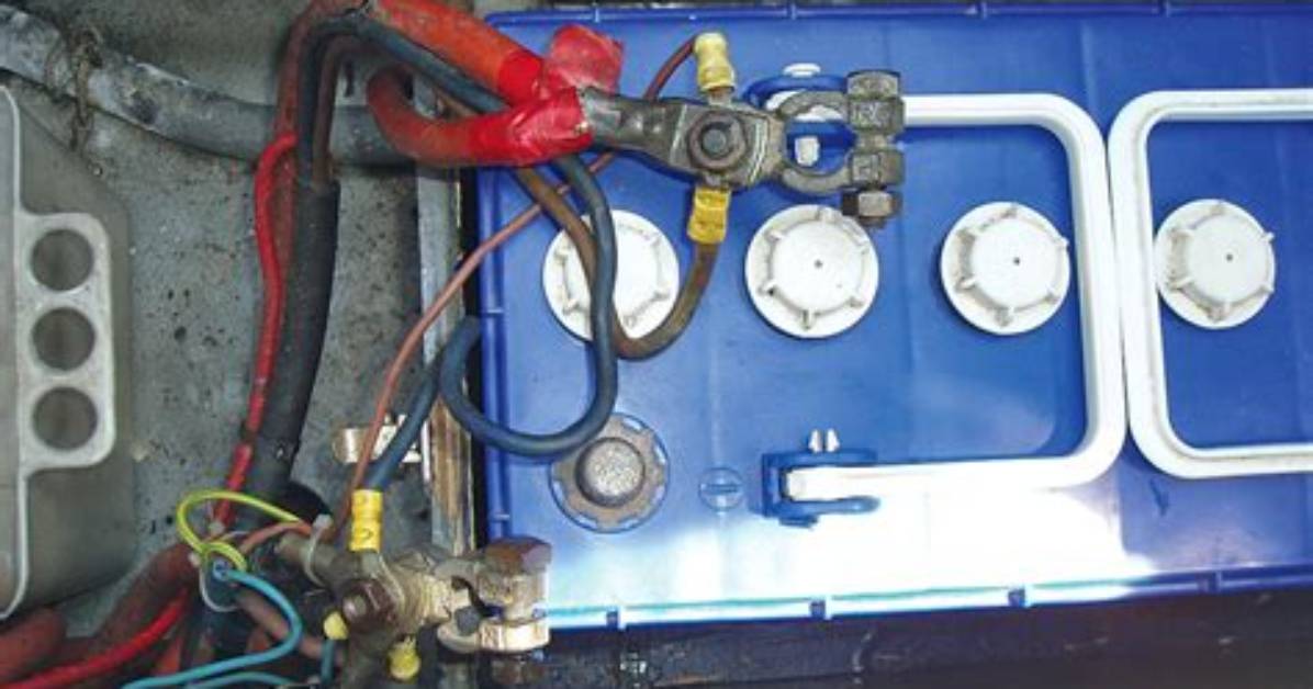 Should Battery Terminals Be Greased?