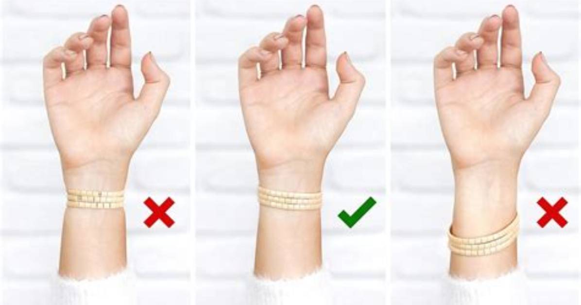 Should Bracelets Be Loose?