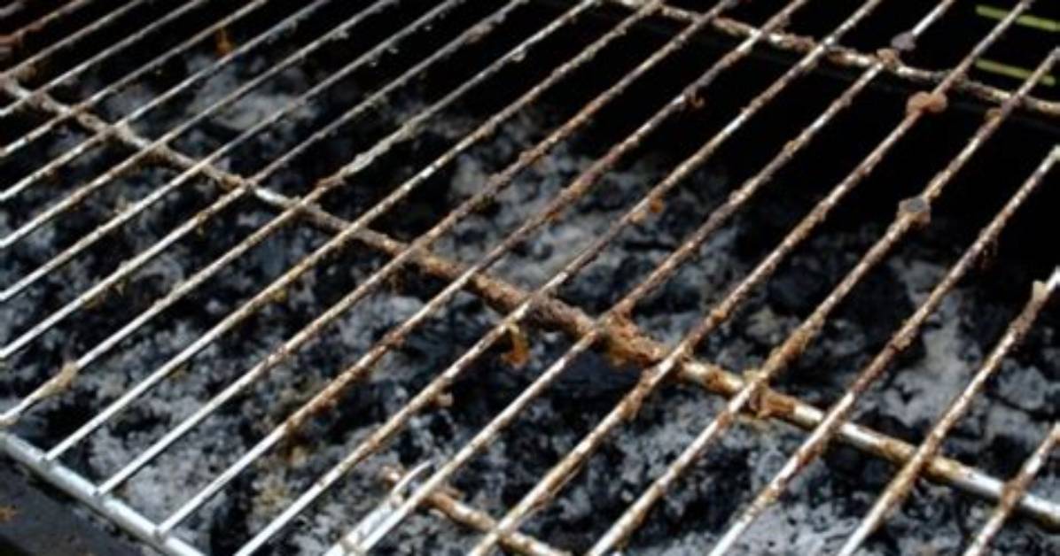 Should I Clean Grill After Each Use?
