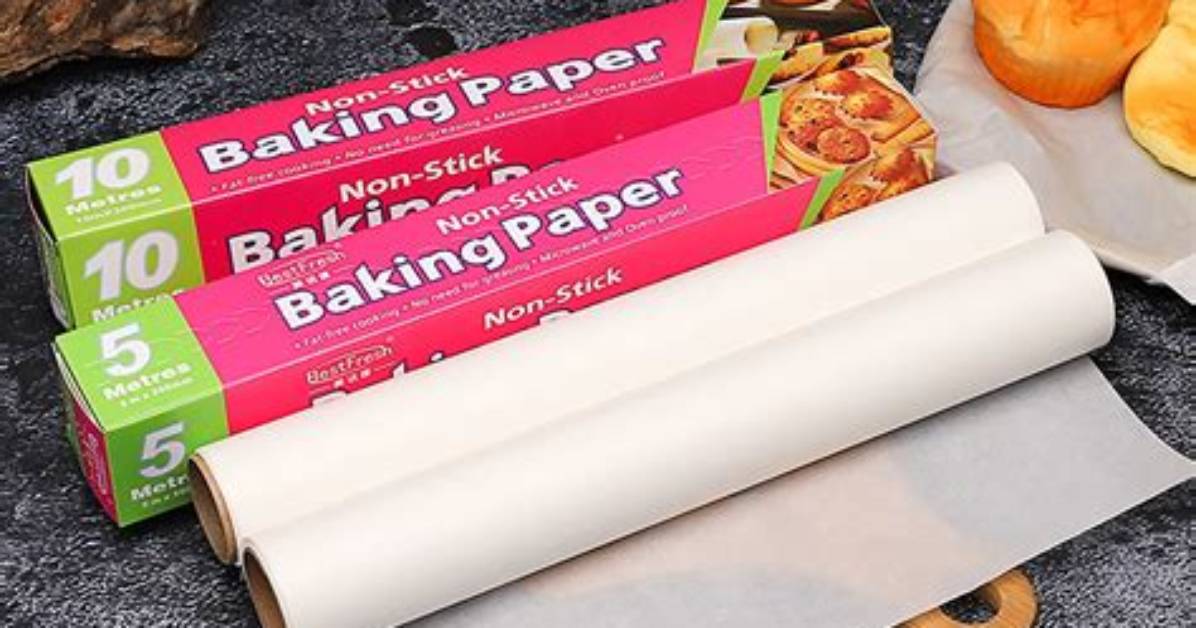 Should Parchment Paper Be Used When Baking Cookies?