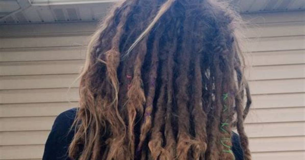 Should You Use Beeswax on Dreadlocks?