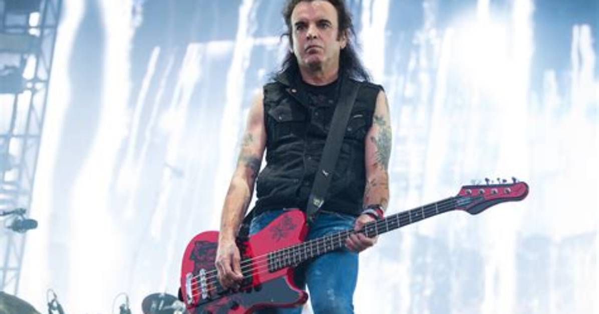 Simon Gallup