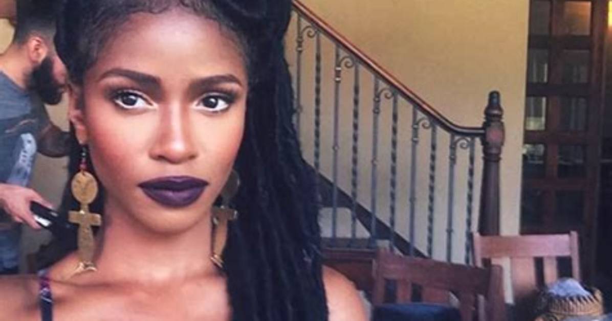 Simone Battle