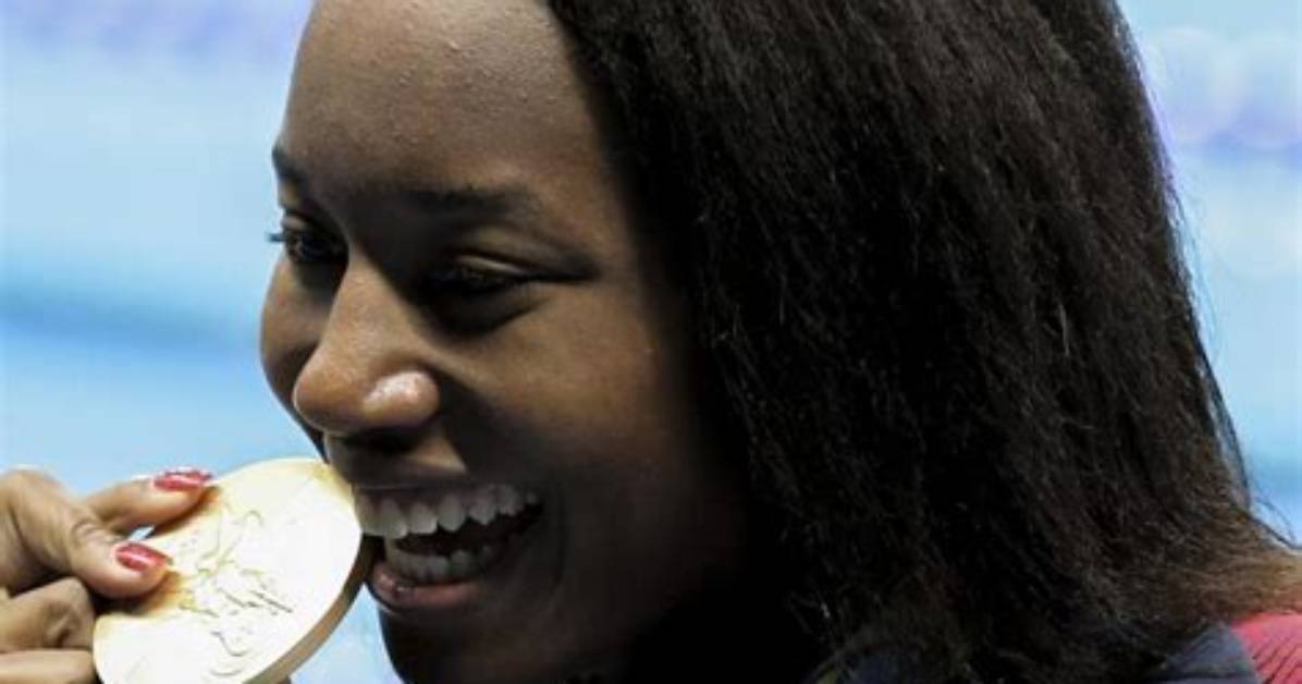 Simone Manuel - Bio, Net Worth, Height