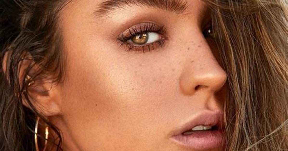 Sommer Ray - Bio, Net Worth, Height