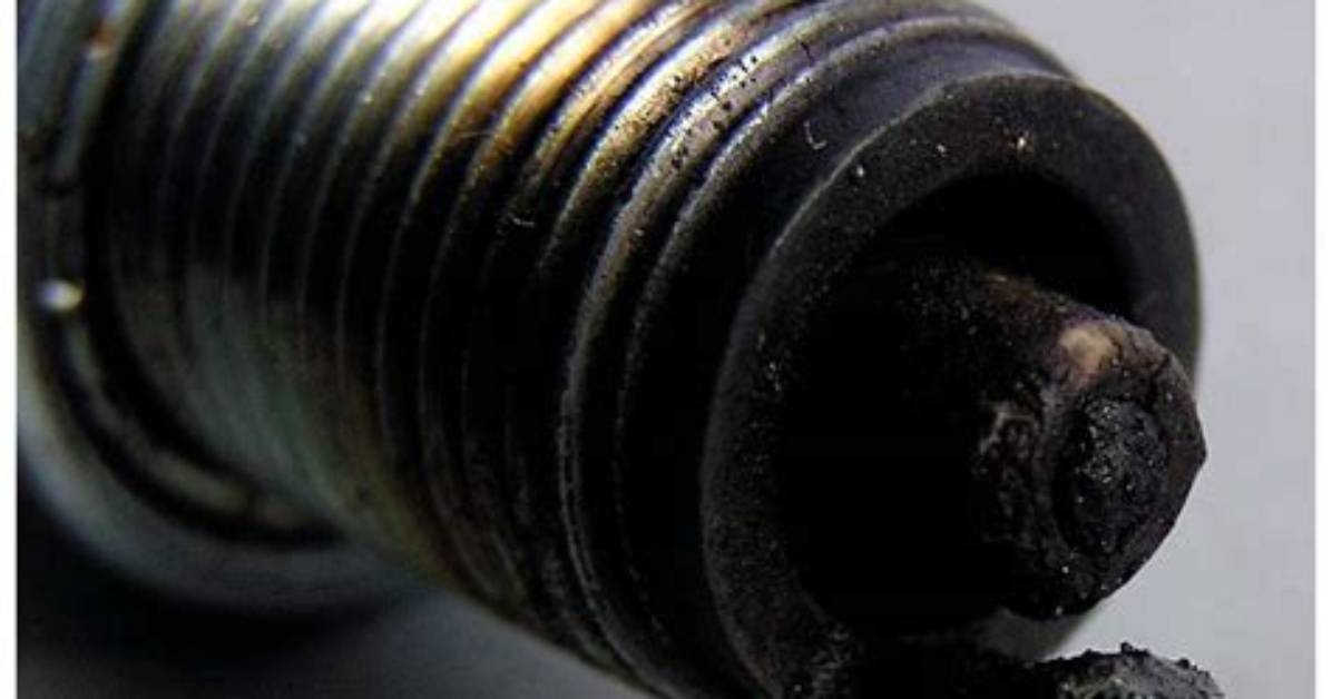 Spark Plug Electrode Burned Away