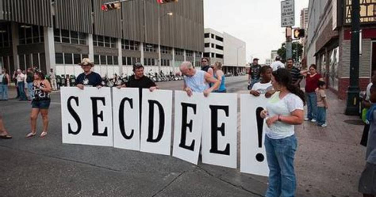 Spell Secede