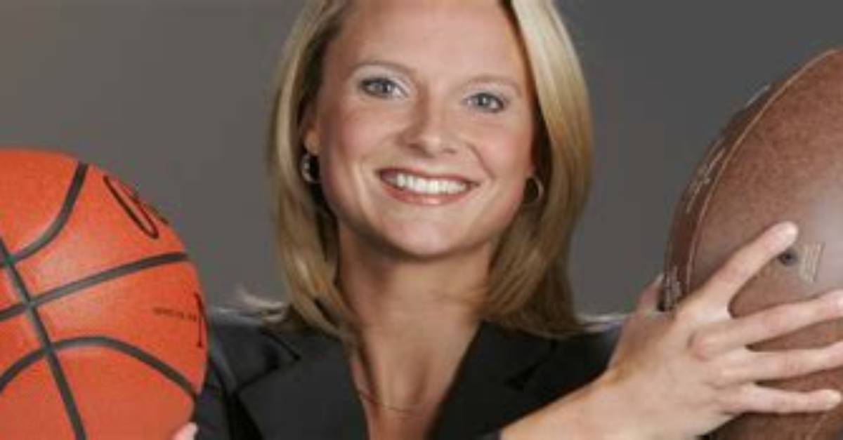 Stacey Dales Biography