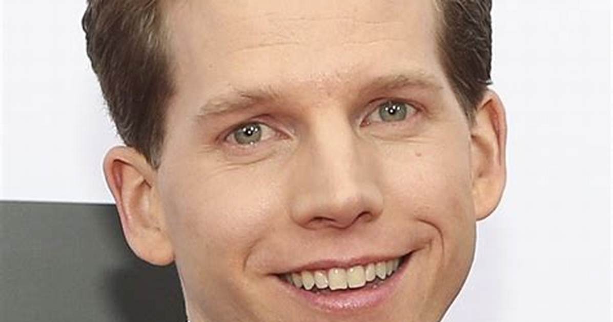 Stark Sands