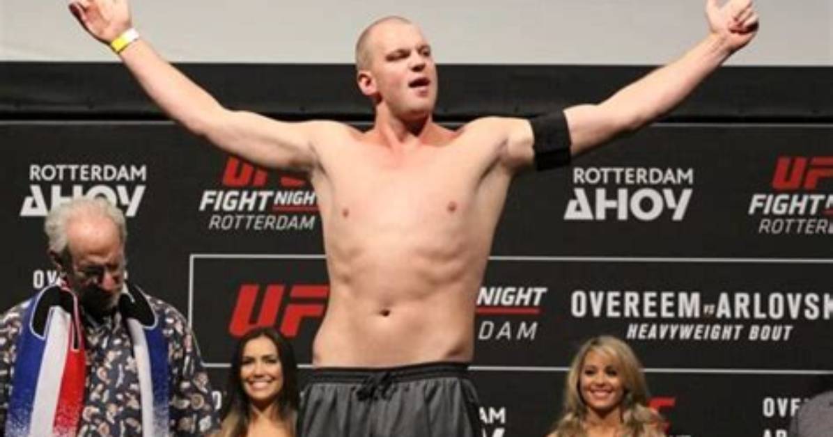 Stefan Struve Net Worth