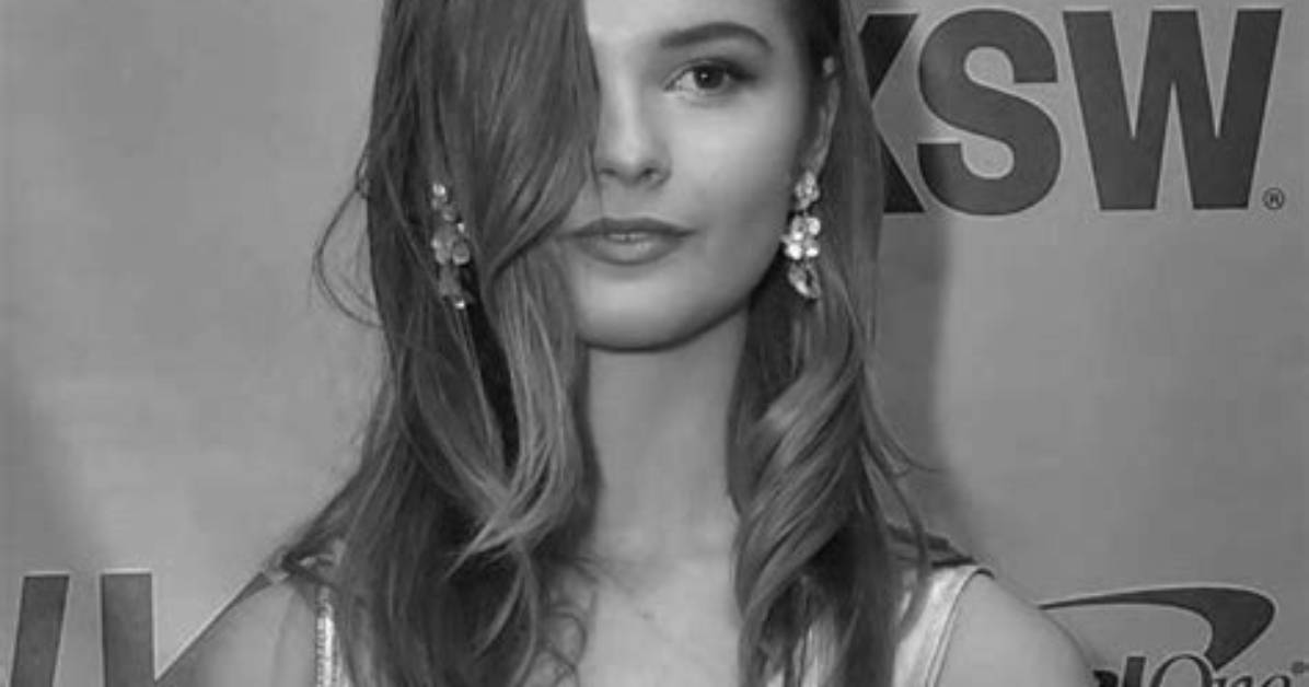 Stefanie Scott Net Worth