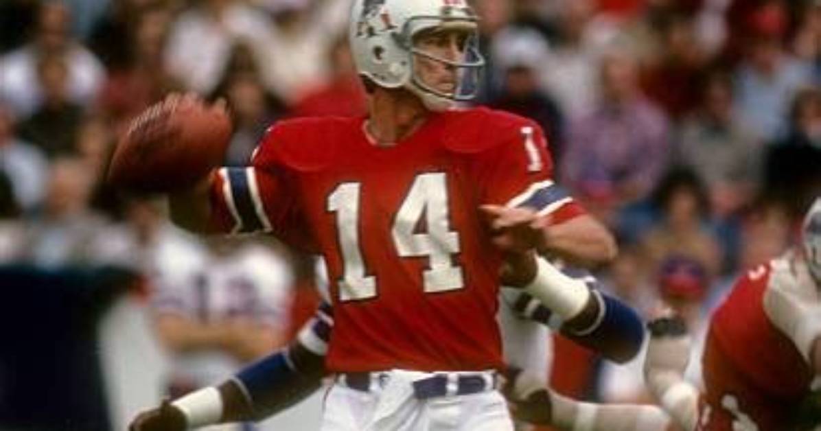 Steve Grogan