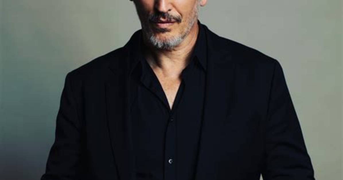 Steve Valentine
