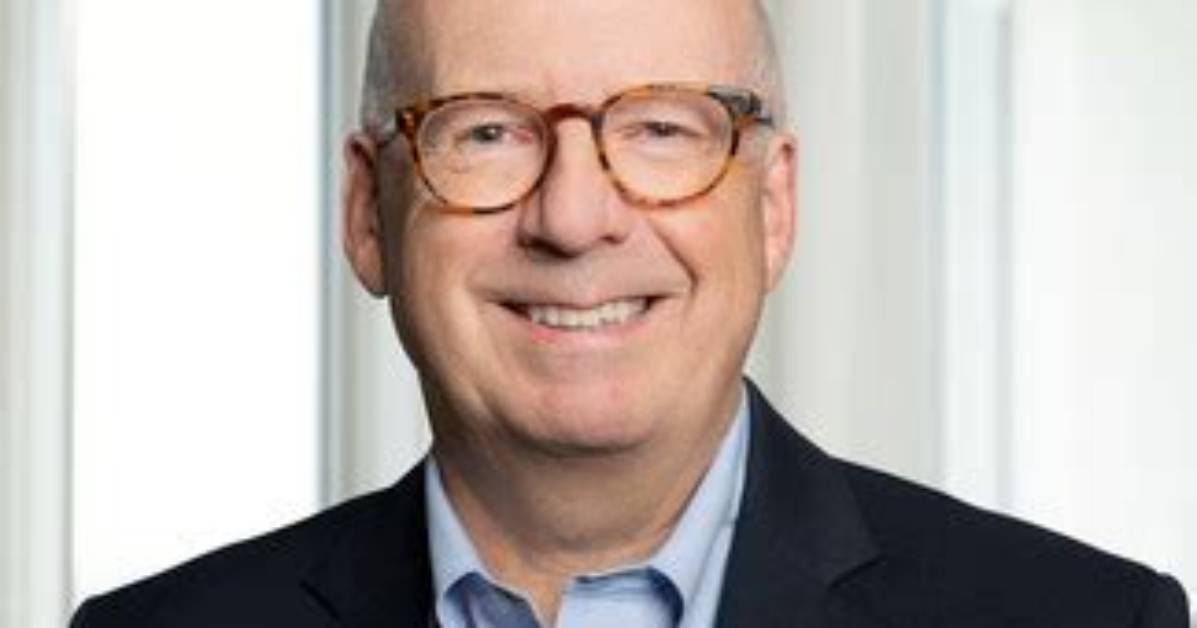 Stuart M Mcguigan Net Worth