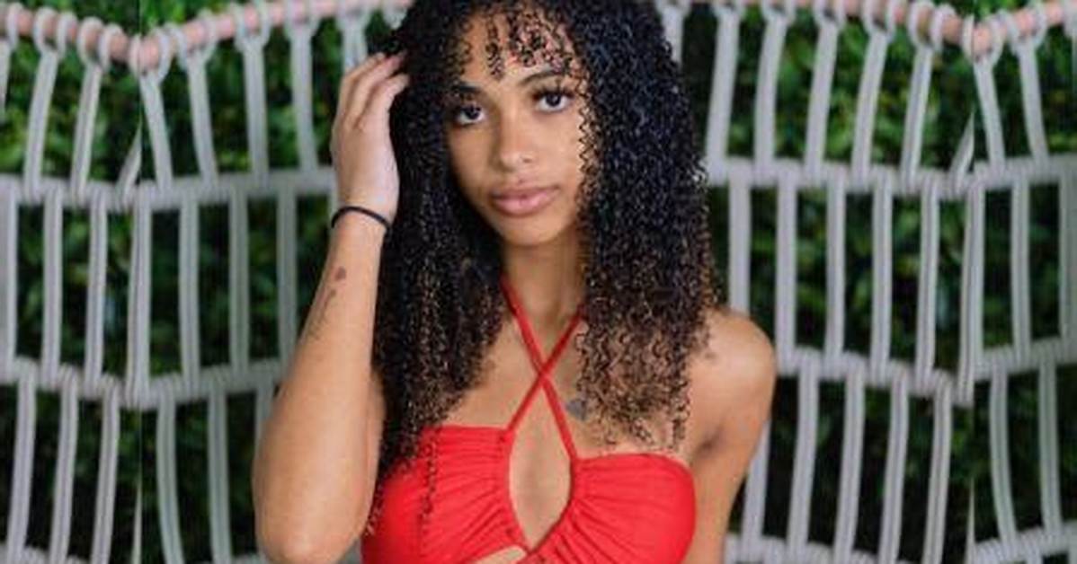 Sue Monroe - Bio, Age, Height, Net Worth, Facts, Nationality