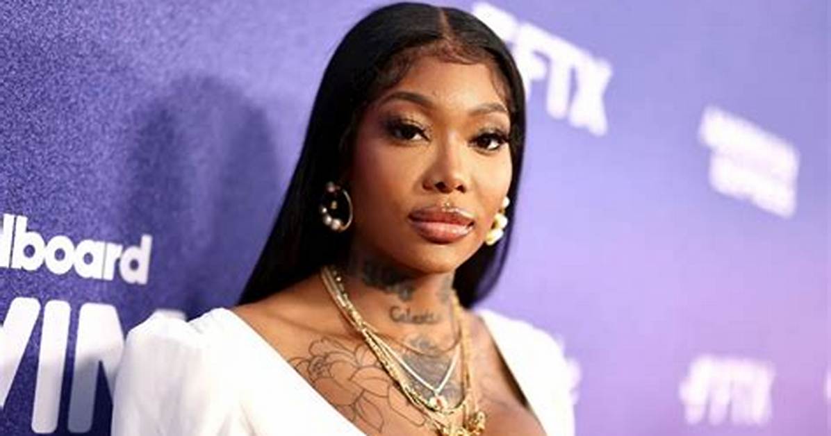 Summer Walker - Bio, Net Worth, Height