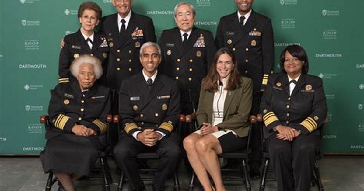 Surgeons General Connect on Mental Health at Dartmouth