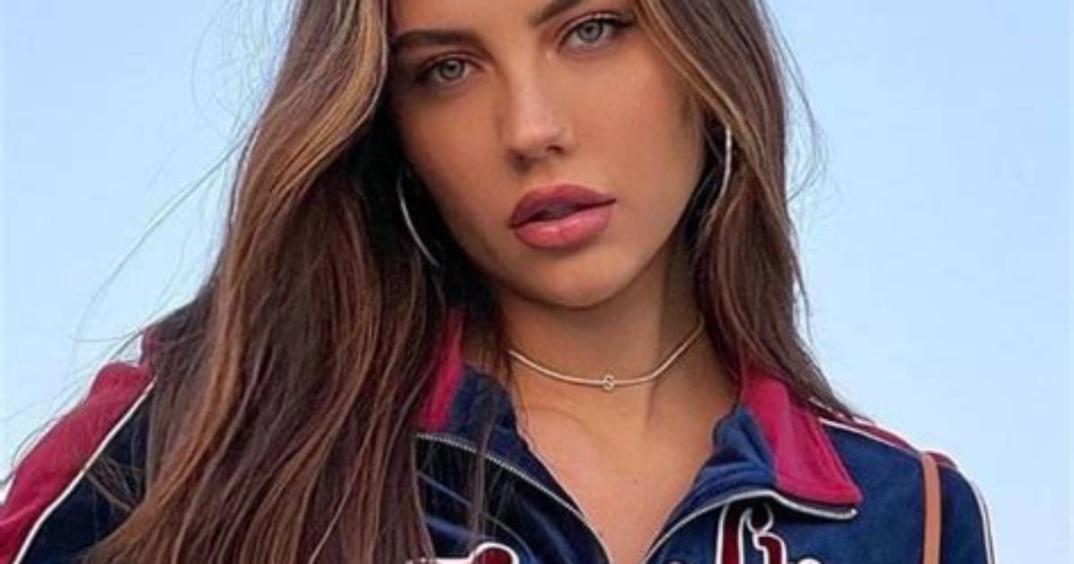 Sydney Carlson Net Worth