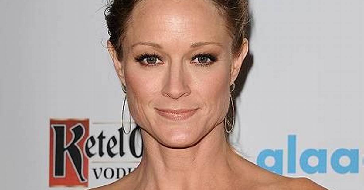 Teri Polo