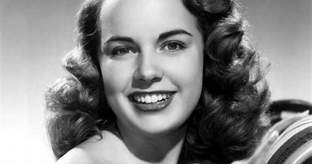 Terry Moore Net Worth