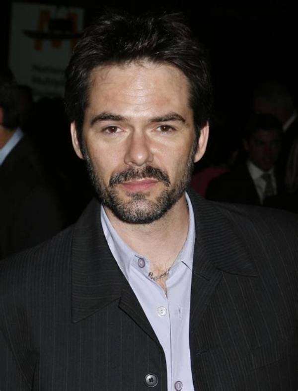 The Hilarious and 'Creepy' Way Billy Burke Introduced Himself to Kristen Stewart