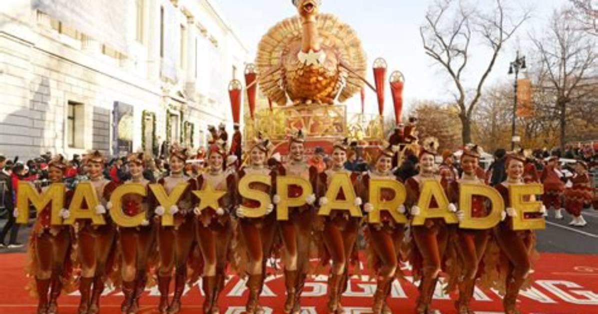 The Hilarious Macy's Thanksgiving Day Parade Episode
