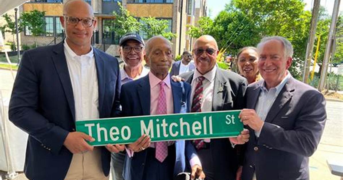 Theo Mitchell