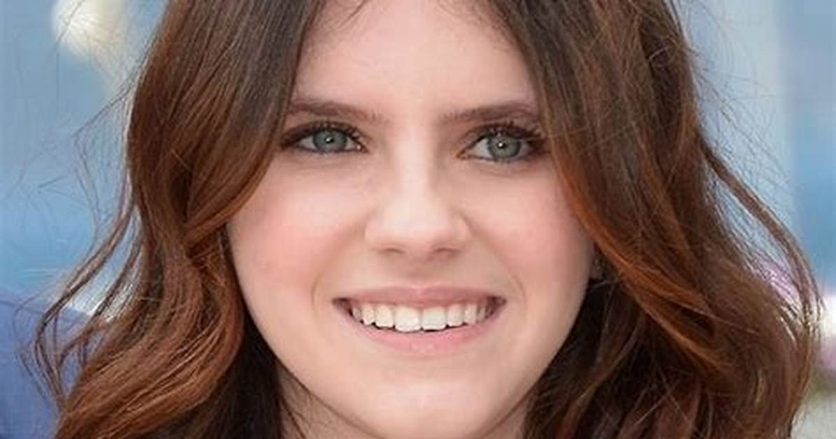 Things Internet Is Saying About Kara Hayward's Jaw and Face