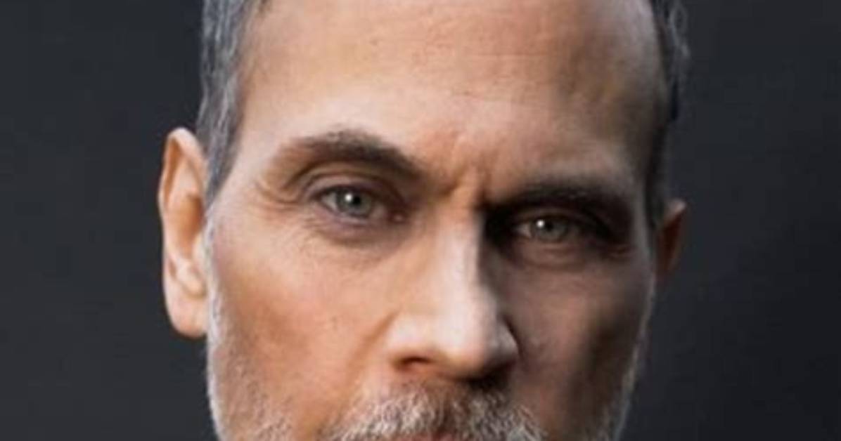 Todd Stashwick Biography