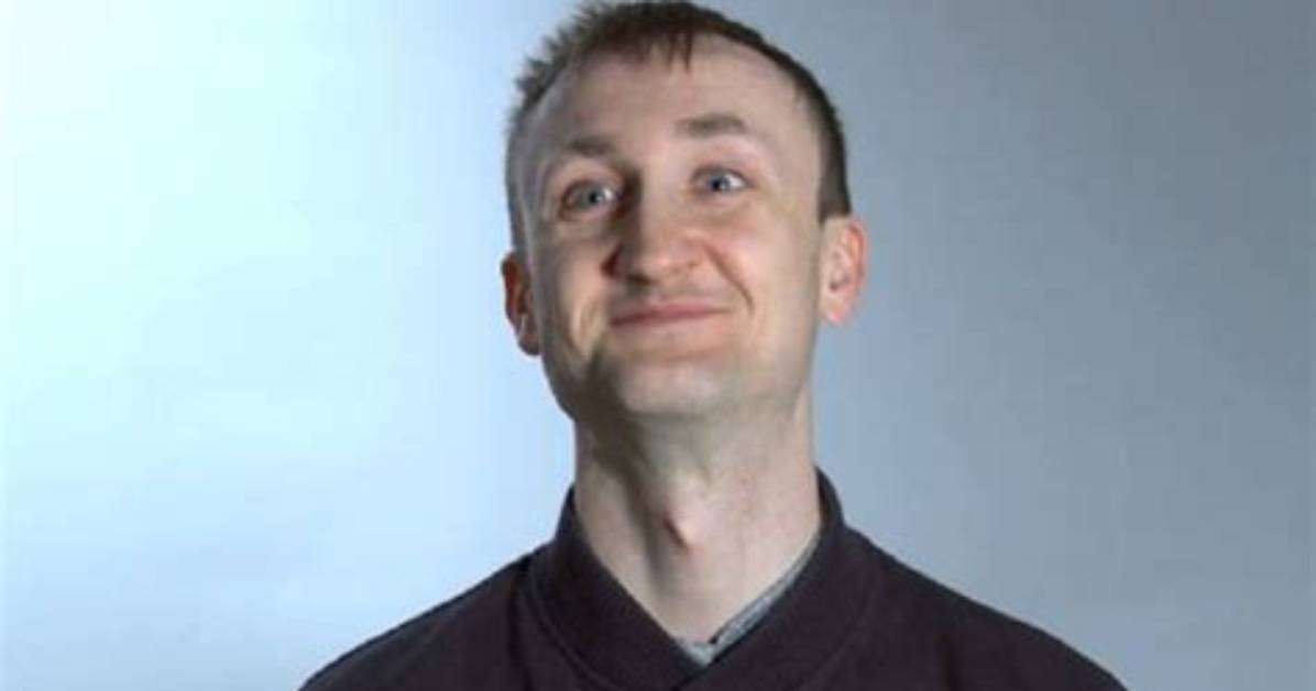 Tom Brooke Net Worth