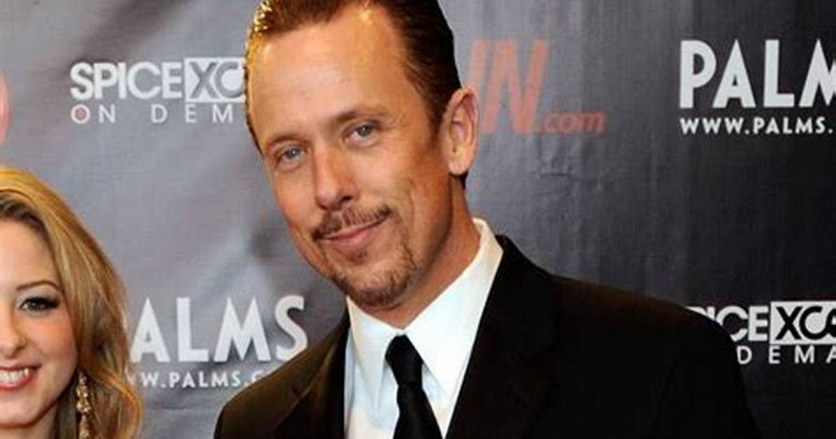 Tom Byron Net Worth