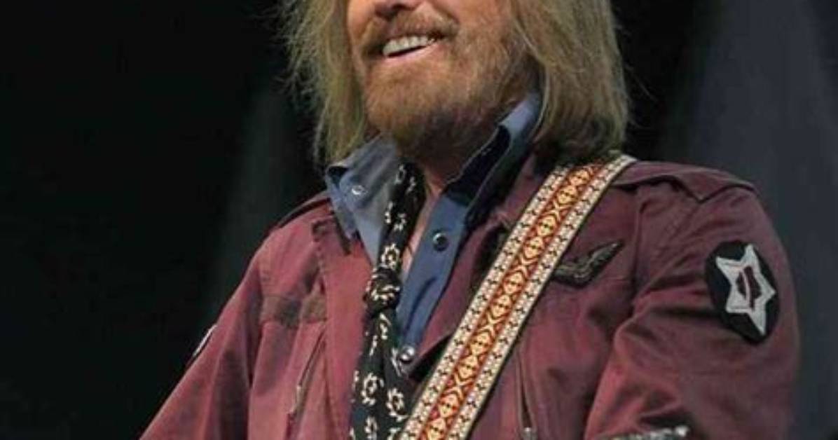 Tom Petty - Bio, Net Worth, Height