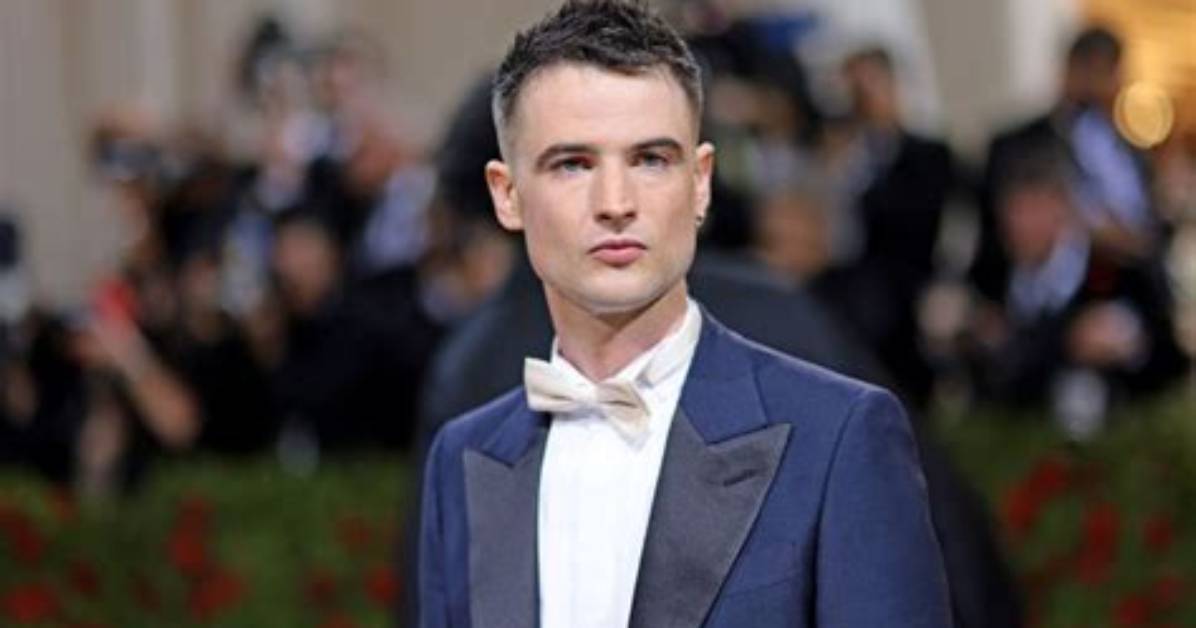 Tom Sturridge Net Worth