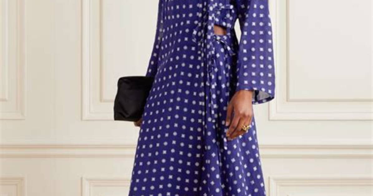 Tory Burch's Spring Dresses Are an 'It' Item This Season