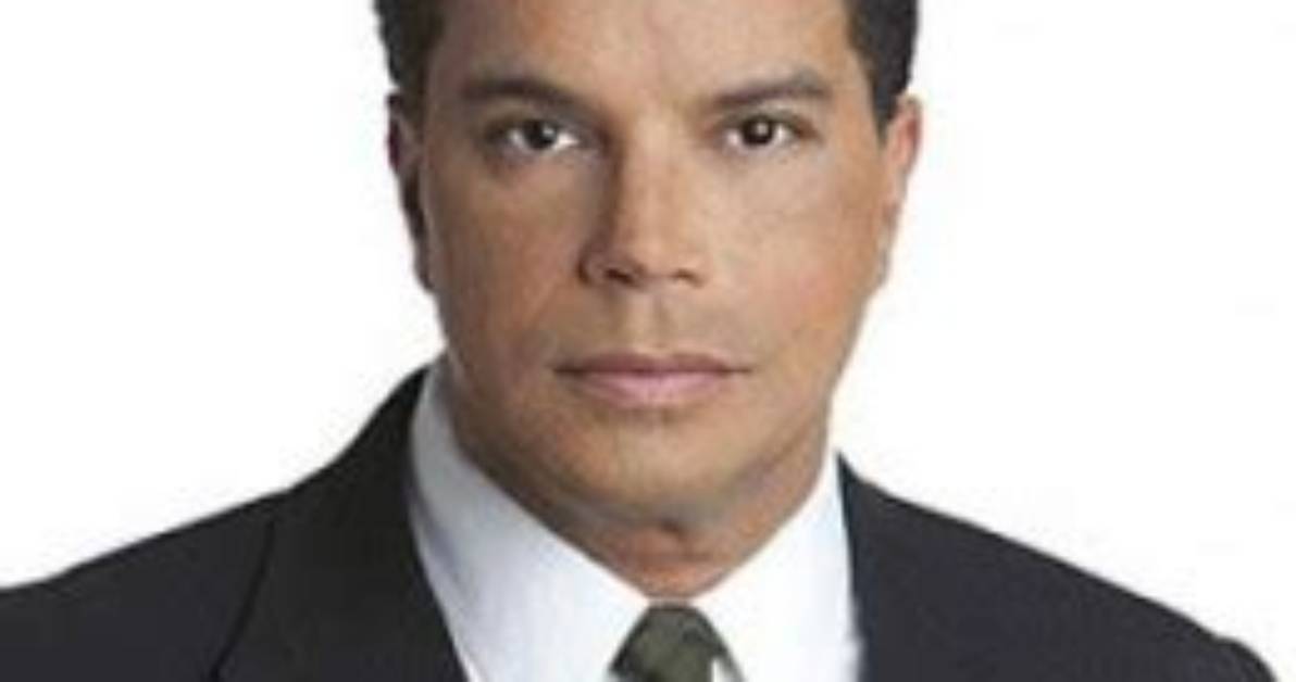 Troy Roberts Biography