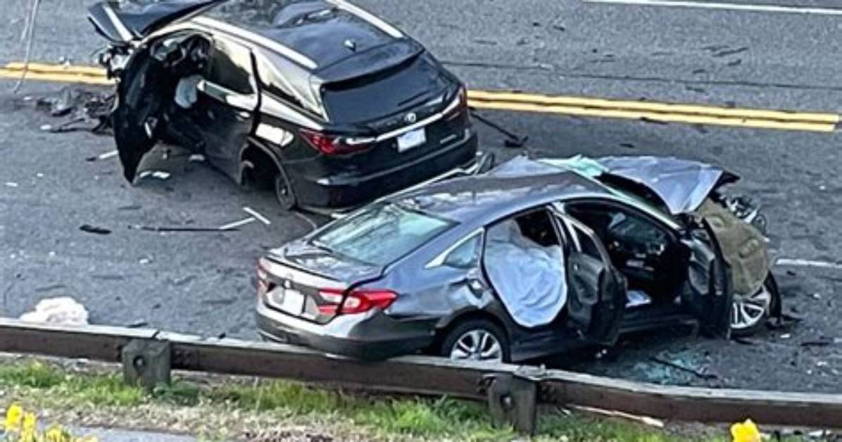 Two Killed in One-Vehicle Crash on Ohio 199