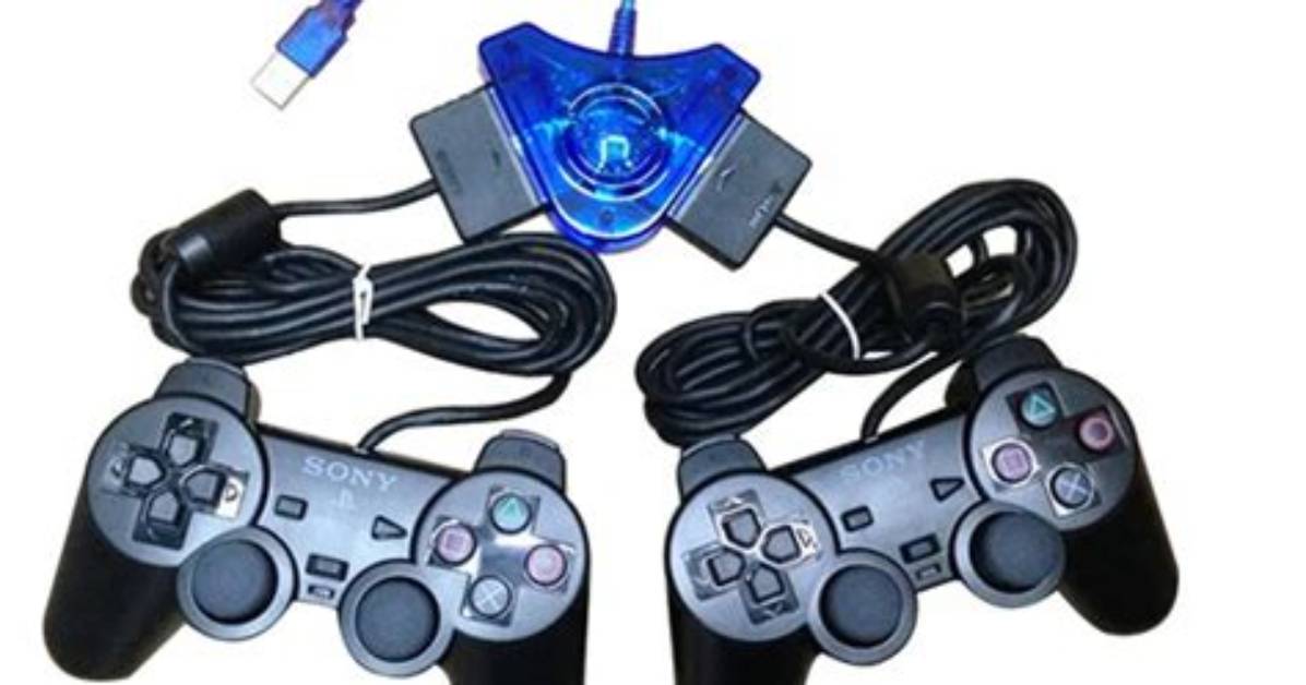 Two Ps3 Controllers Connected via Usb Identified as One
