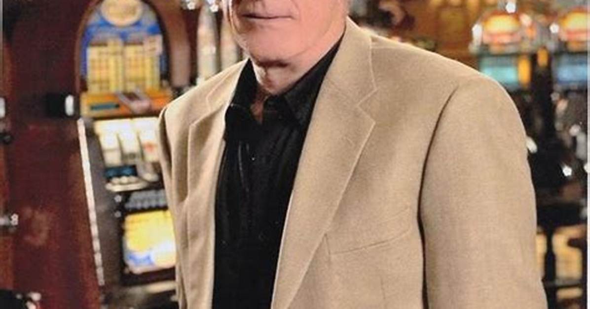 ‘Vegas’ Rolling on Without Caan