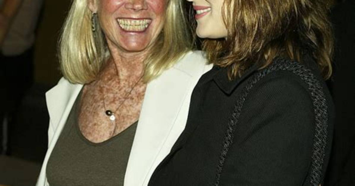 Verna Bloom Net Worth