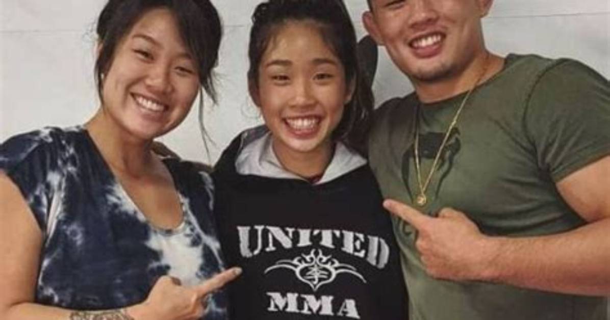 Victoria Lee Family: Parents, Sister and Brother
