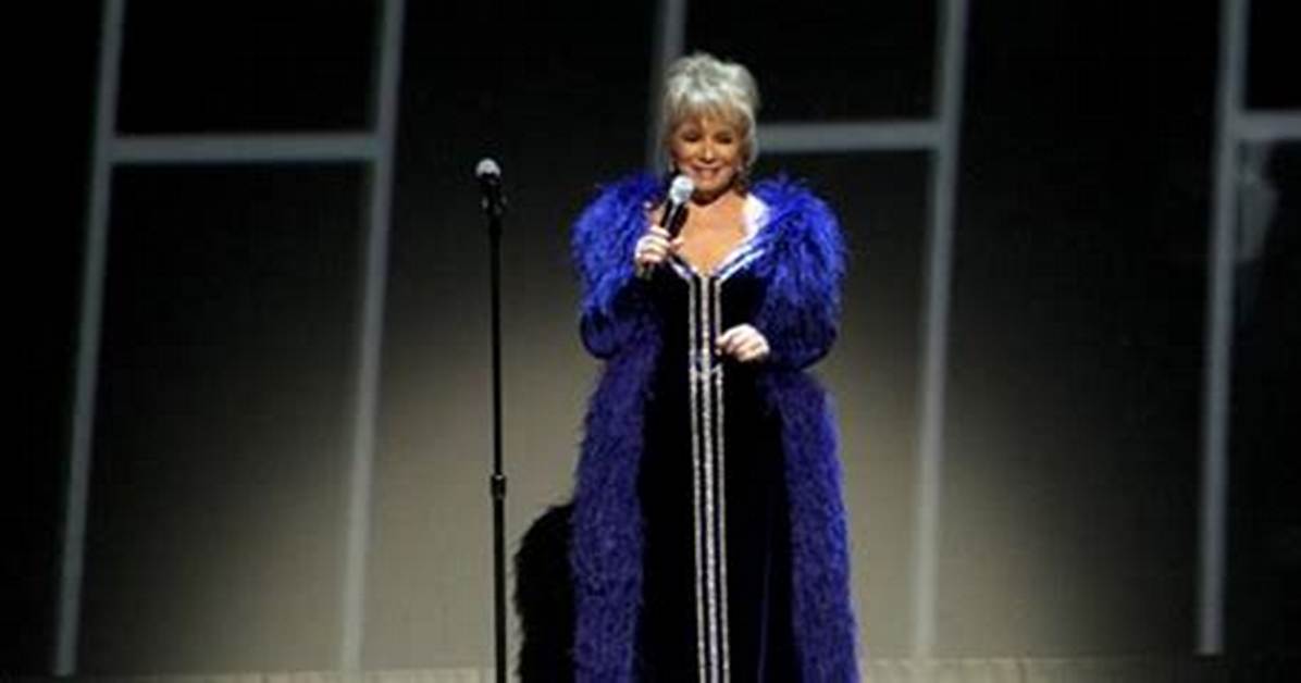 Vikki Carr Net Worth