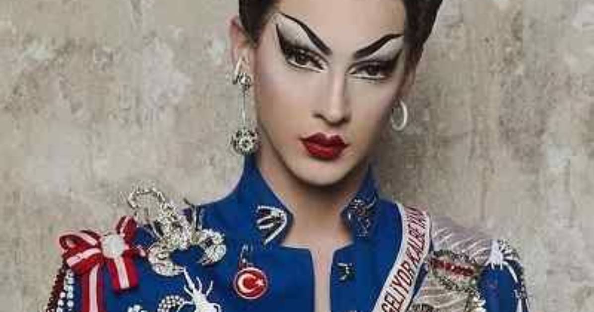 Violet Chachki Net Worth