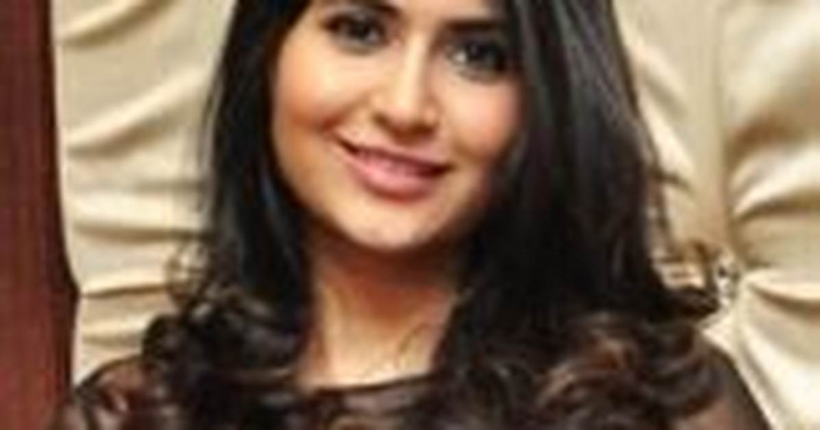 Vyoma Nandi Net Worth