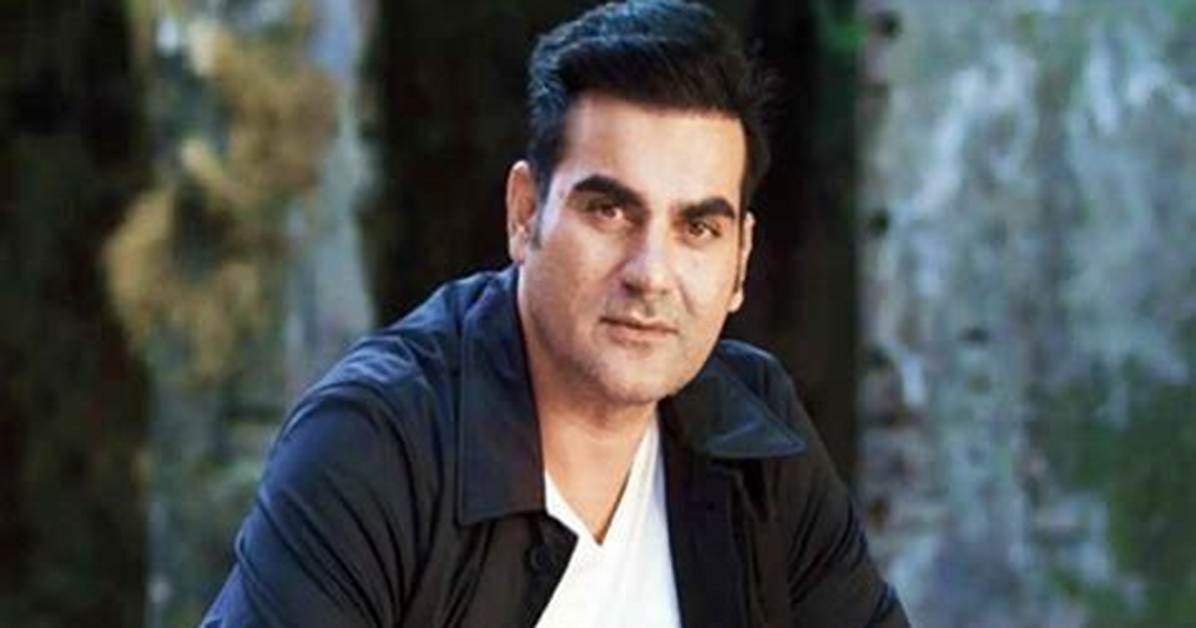 Watch: Arbaaz Khan Gives ‘Perfect Husband’ Vibes as He Accompanies Wife Sshura Khan to Salon and Waits Outside